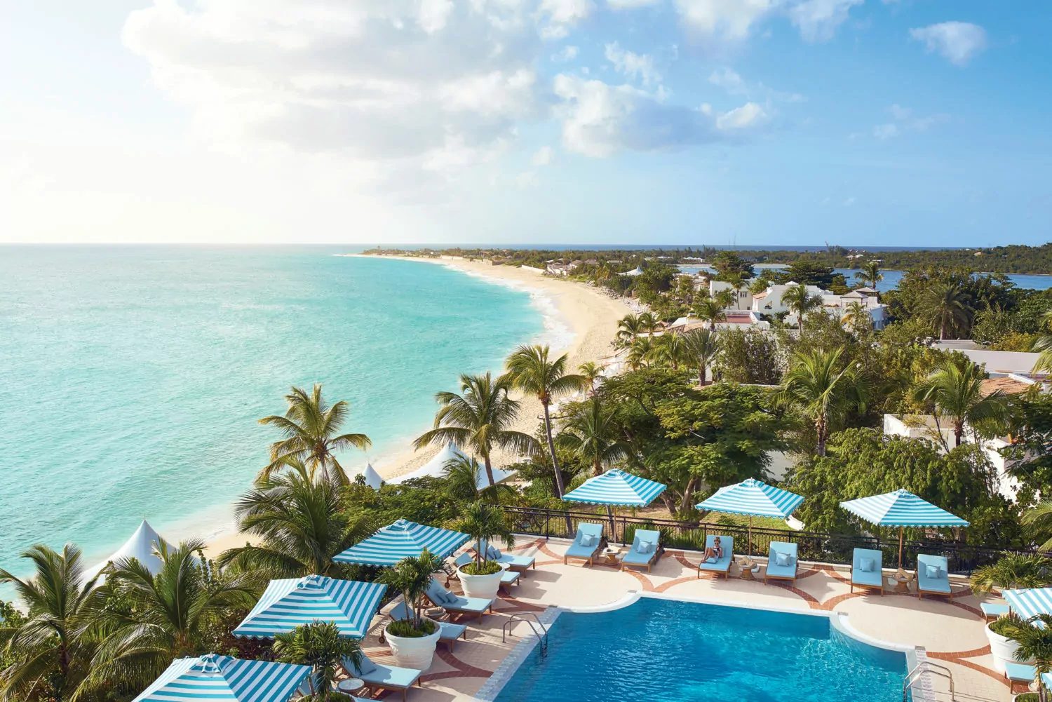 La Samanna swimming pool looking onto the ocean