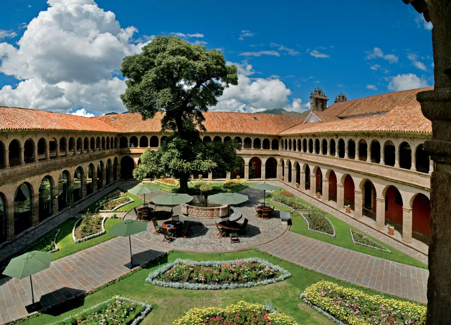 Monasterio main patio