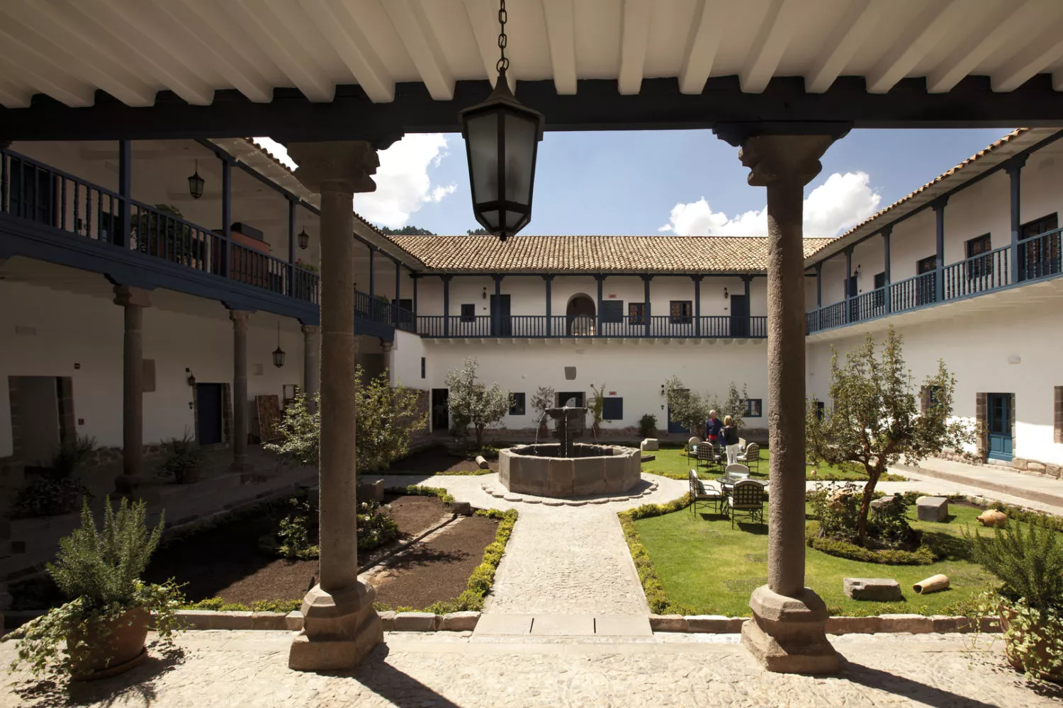 PALACIO NAZARENAS PATIO-jpg