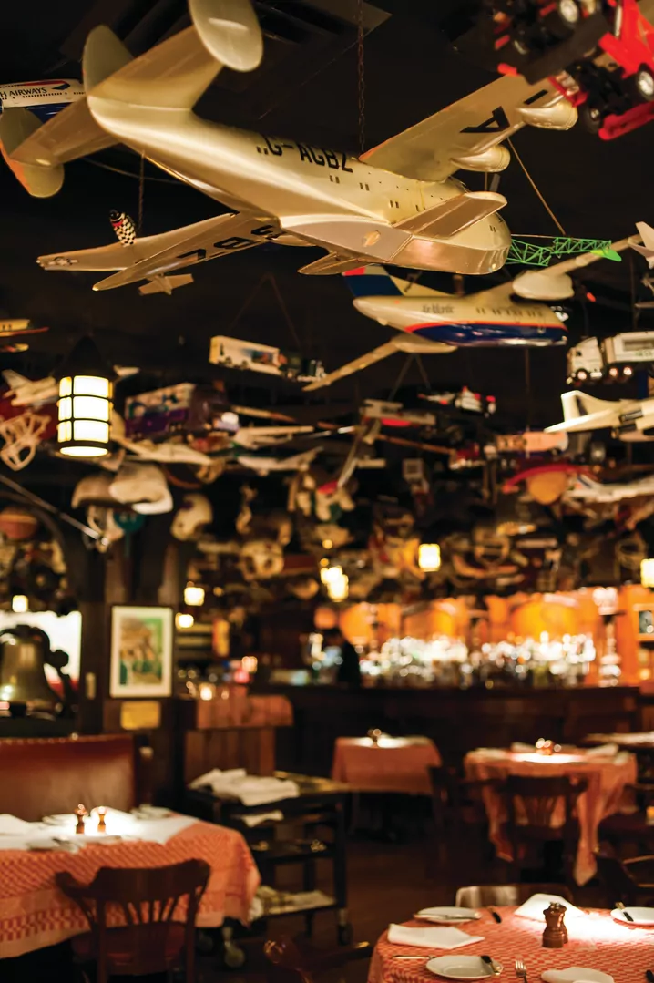 21 CLUB BAR 21 RESTAURANT-jpg