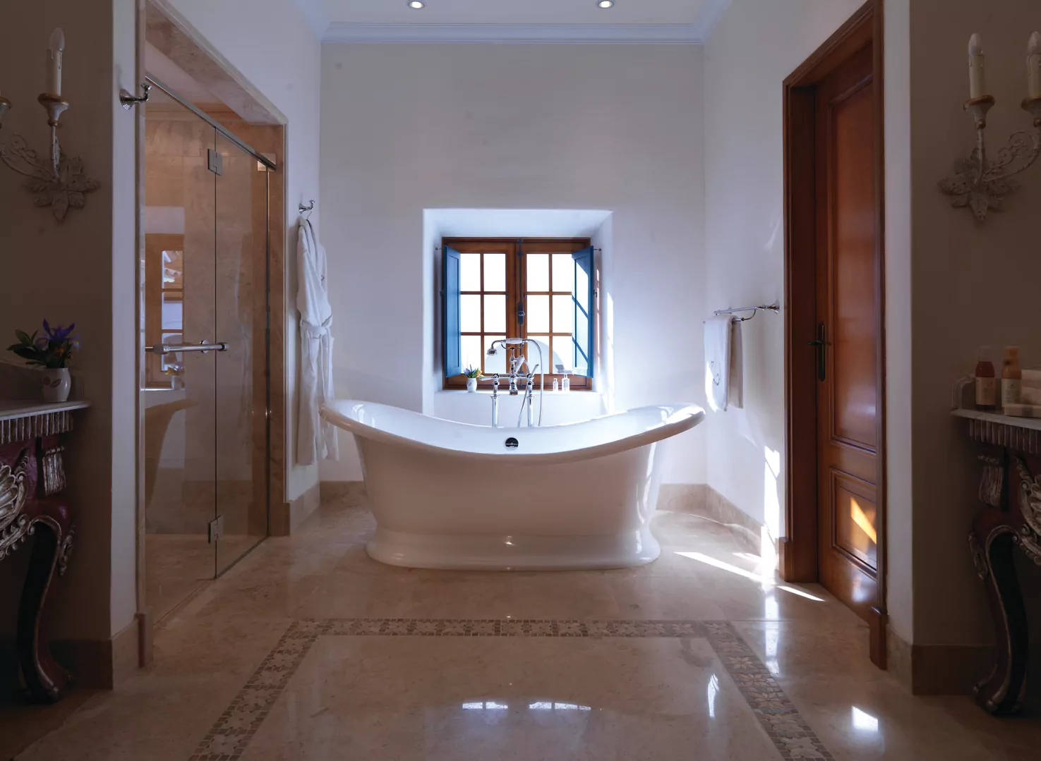 PALACIO NAZARENAS SUITE BATHROOM-jpg